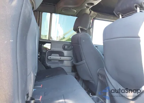 2008 Jeep Wrangler Unlimited Sahara z USA, uszkodzony, nr VIN 1J4GA59138L505040